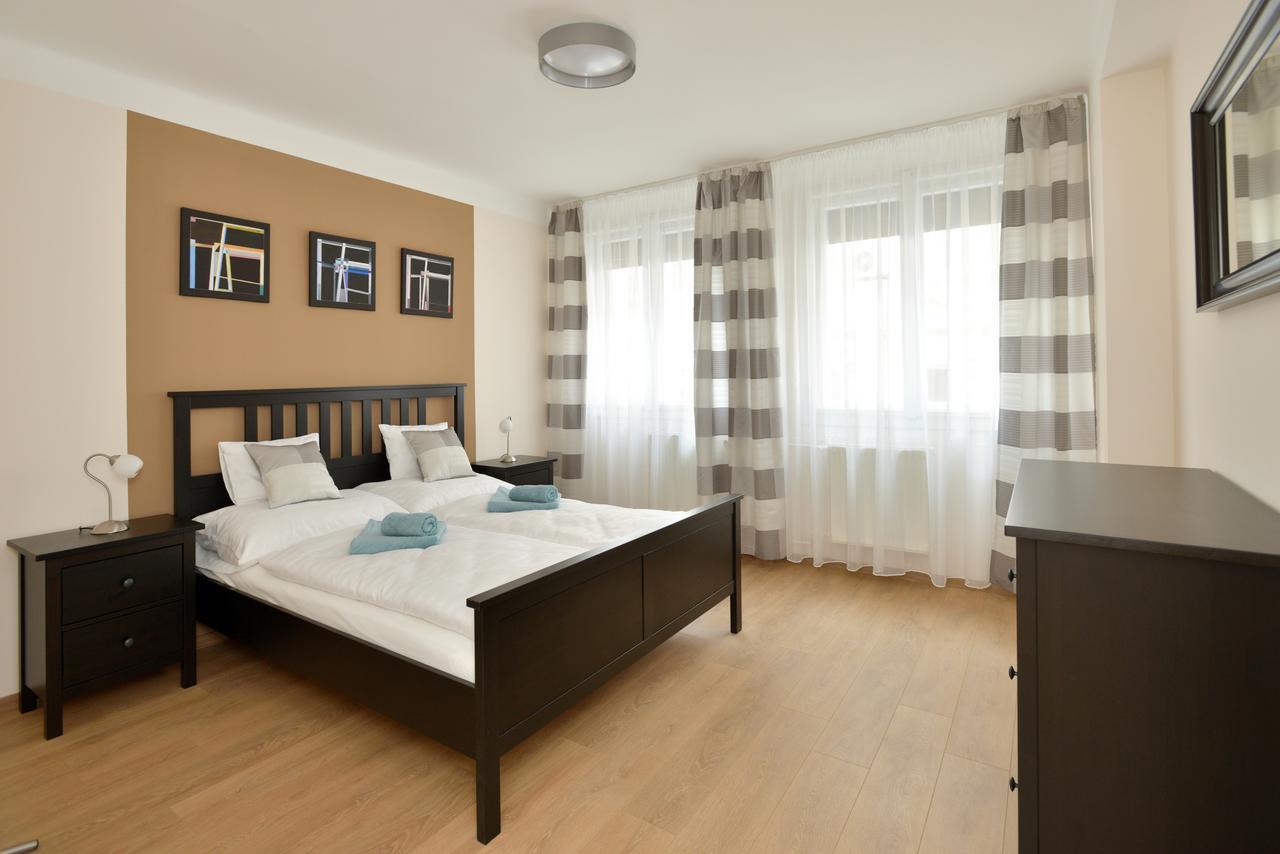 Deak Apartment Budapest Kültér fotó